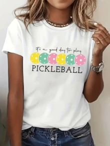 Pastel-Colored Balls With White Dots Convey Positive Energy For An Active Day And A Motivating Message About Enjoying Outdoor Play. Comfortable Casual Women's T-Shirt Perfect For Summer - 白色 - 查看 6