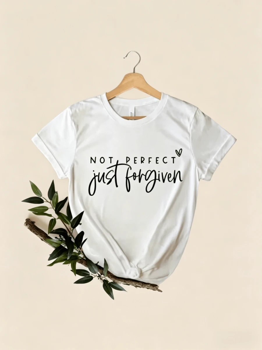 Inspirational Phrase Expressing Acceptance And Inner Strength With A Positive Message About Forgiveness And Personal Growth. Casual White Women's T-Shirt With Elegant Motivational Text - 白色 - 查看 1