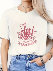 Skeletal Hand Symbol With Pink Flowers Conveying A Rebellious And Confident Attitude, Along With Details Evoking Independence And Feminine Power. Modern Casual Women's T-Shirt For Everyday Wear - 白色 - 查看 1