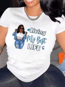 Confident Smiling Woman In A Modern Blue Outfit Celebrating Confidence And The Joy Of Living With A Positive Message To Inspire Self-Esteem And Inner Strength. Comfortable Casual Women's T-Shirt For Everyday Wear. - 白色 - 查看 1