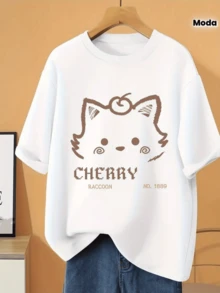 A Cute Drawing Of A Raccoon With A Cherry On Its Head Symbolizes Sweetness, Curiosity, And Positive Energy-Ideal For Conveying Joy And Charm In Every Moment. A Modern, Comfortable, Casual Women's T-Shirt For Everyday Wear. - 白色 - 查看 1