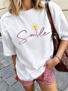 A Yellow Flower Representing Joy And Positive Energy, Along With The Word "Smile" In Elegant Lettering, Creates A Feeling Of Optimism And Freshness. This Comfortable, Casual Women's T-Shirt Is Perfect For Everyday Wear. - 白色 - 查看 8