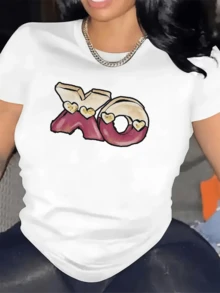 XO Lettering Decorated With Golden Hearts Symbolizing Hugs And Kisses, Representing Affection, Joy, And Sincere Love In A Modern And Feminine Style. Comfortable, Fitted Casual Women's T-Shirt For Everyday Wear. - 白色 - 查看 6