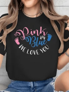 Text Celebrating The Excitement Of Discovering If The New Family Member Will Be A Girl Or A Boy, With Footprints In Pink And Blue Tones, A Symbol Of Love And Family Unity. Comfortable Casual Women's T-Shirt For Everyday Wear. - 黑色 - 查看 6