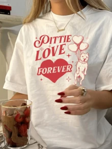 Red Hearts Representing Lasting Love And Loyalty Alongside A Noble Dog With Balloons Symbolize Tenderness And Eternal Union. Casual Women's T-Shirt With A Positive Message And Free Spirit - 白色 - 查看 6