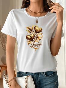 Golden Hearts With A Leopard Print Symbolize Passion And Strength, Joined By Shimmering Leaves That Evoke Elegance And Eternal Love. This Modern And Comfortable Casual Women's T-Shirt Is Perfect For Everyday Wear. - 白色 - 查看 6