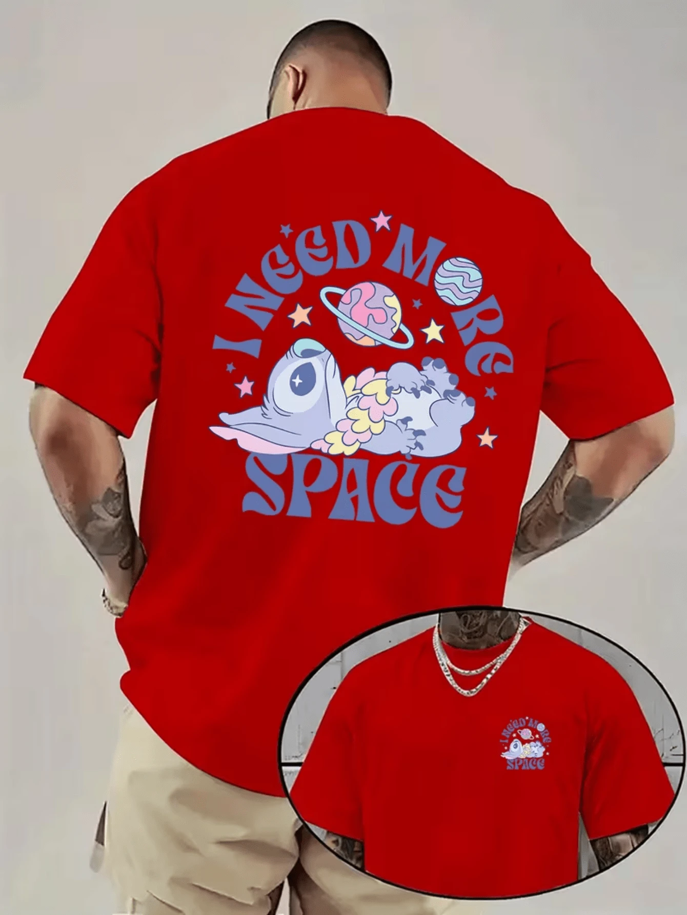 (Disney Licensed T Shirts)Disney Lilo & Stitch "I Need More Space" Pastel Graphic Tee Men's Oversized Crew Neck Short Sleeve T-Shirt, Casual Streetwear With Stitch And Planets Print, Dreamy Outer Space Themed Loose Fit Casual Top, Mens Clothes, Men, Ropa De Hombre, Summer Clothes, Men Shirts, Graphic Tees, Disney Outfits Men, Graphic Tees, Camisetas Para Hombre, Camisas Para Hombre, Summer Outfits For Men, Father's Day Gift, Perfect Gift For Family And Friends, Which Are Necessary For Birthday Parties, Disney Shirts, Mens Clothes, Summer Clothes, Officially Licensed Disney T-Shirts, Disney Men's And Women's Spring/Summer Fashion Casual Short-Sleeve T-Shirts, Disney Top - Đỏ - Xem 1