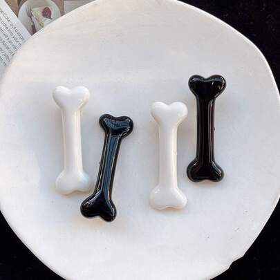 Playful Bone-Shaped Hair Barrettes, Chic Non-Slip Alligator Clips For Women, Fashion Hair Accessories For Styling Bangs, Adding A Whimsical Touch To Half-Up Hairstyles, Perfect For Daily Wear, Office Commute, Date Night, Casual Outings And All Occasions, Ideal For Elevating Your Everyday Look With A Fun, Edgy & Eye-Catching Vibe