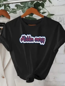 Inspirational Phrase "Hidden Energy" Symbolizing Inner Strength, Confidence, And Motivation To Stand Out With A Positive Attitude Every Day. Modern, Casual, And Comfortable Women's T-Shirt. - 黑色 - 查看 1