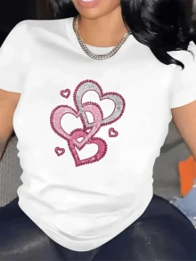 Intertwined Hearts In Pink And Silver Tones Symbolize Lasting Love, Union, And Romantic Energy. A Modern, Casual, Comfortable Women's T-Shirt For Everyday Wear. - 白色 - 查看 1