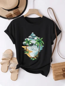 Tropical Landscape With Palm Trees, Ocean Waves, Blue Sky, And Golden Sand That Conveys Calm, Freedom, And Summer Energy-Ideal For Sunny Days And Relaxed Moments. A Modern And Comfortable Casual Women's T-Shirt. - 黑色 - 查看 8