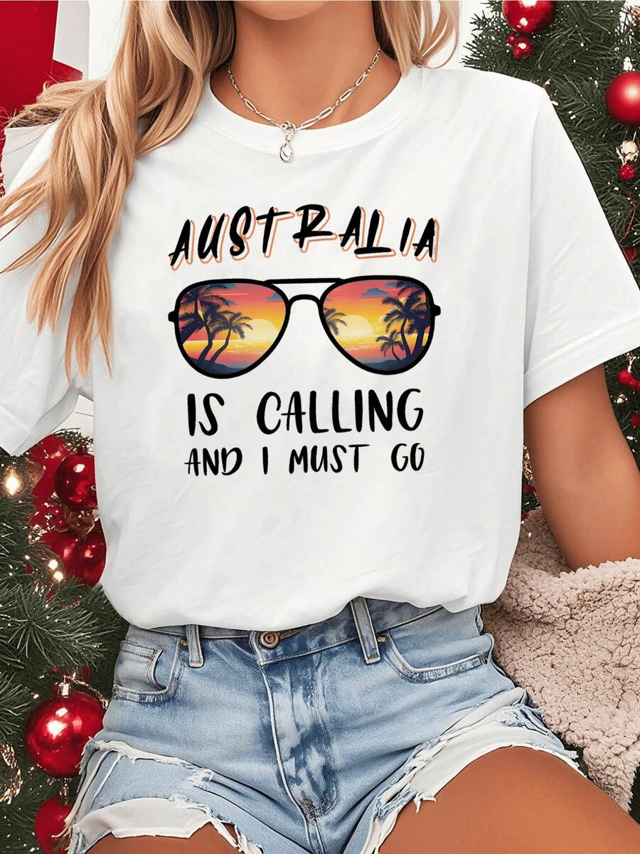 Paisaje reflejado en gafas con palmeras y atardecer inspirado en la libertad de viajar y el deseo de explorar nuevos horizontes transmite energía y espíritu aventurero camiseta de mujer casual moderna para uso diario - Blanco - Ver 1