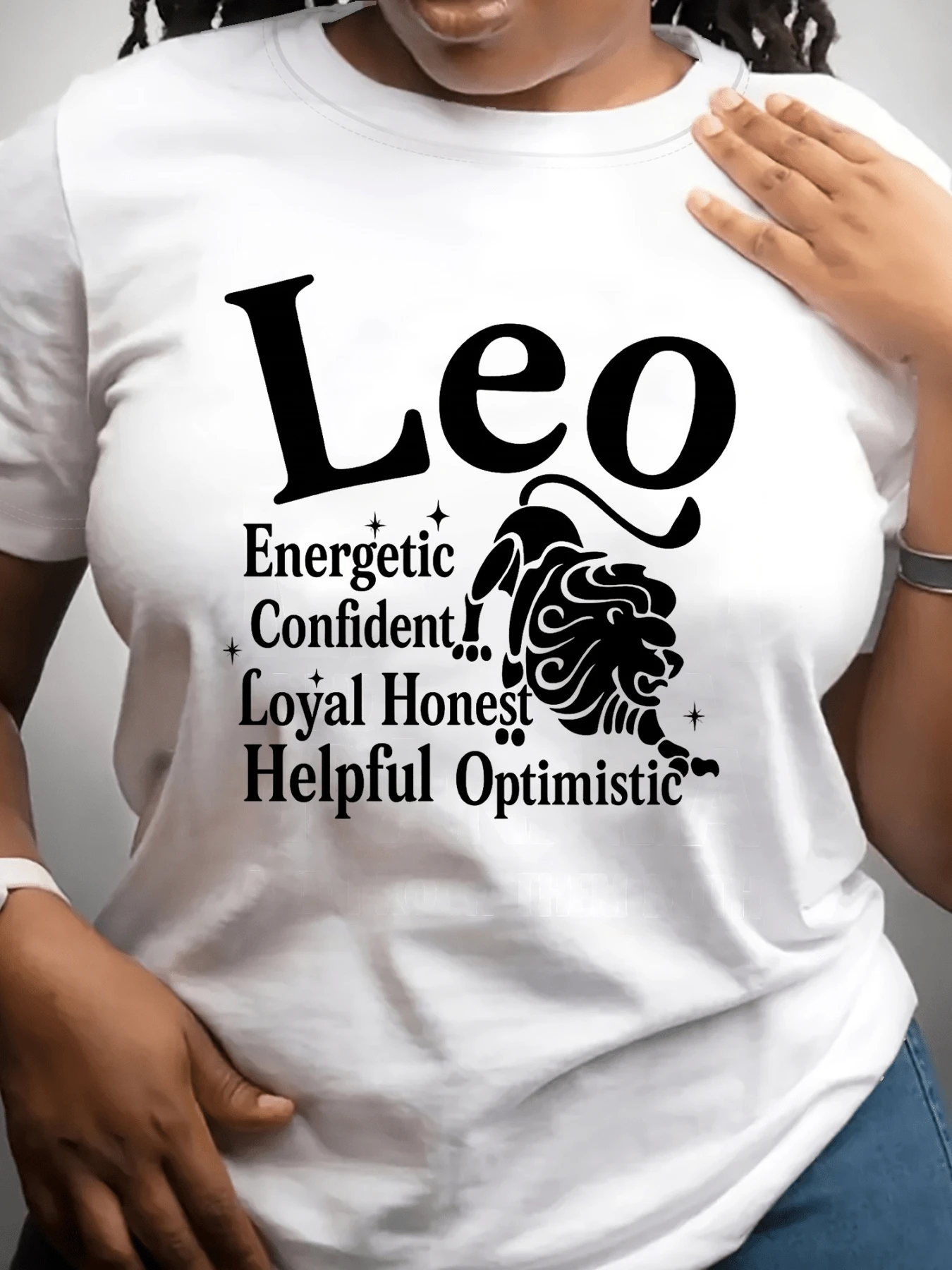 Leo Symbol Representing The Strength Of The Indomitable Spirit, Pride, Confidence, And Positive Energy That Inspires Leadership And Deep Loyalty With An Astral Touch. Women's Casual, Modern, Comfortable T-Shirt - 白色 - 查看 1
