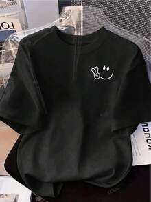 A Cheerful Smile Accompanied By A Peace Sign Symbolizes Optimism, Friendship, And Positive Energy-Ideal For Spreading Good Cheer Every Day. A Comfortable, Casual Women's T-Shirt For Everyday Wear. - 黑色 - 查看 1