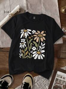 Wildflowers That Evoke The Freedom And Natural Beauty Of The Countryside Under The Sunlight, Creating A Feeling Of Calm And Joy. Modern Casual Women's T-Shirt For Everyday Wear. - 黑色 - 查看 8