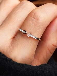 1 Stück S925 Sterling Silber 8-förmiger verdrehter Ring, modernes kreatives minimalistisches Design, elegantes Nischenstück, geeignet für den täglichen lässig-Stil von Frauen, Partys, Urlaub, jedes Feiertagsgeschenk - 8 Schriftart - Übersicht 6