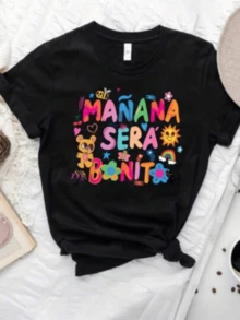 Frase colorida que transmite optimismo con letras alegres que dicen mañana será bonito acompañada de sol arcoíris corazones flores y oso sonriente camiseta de mujer casual cómoda para uso diario - Negro - Ver 8