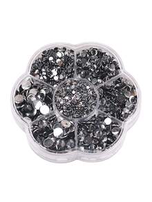 每盒5000顆，2mm、3mm、4mm、5mm、6mm共5種尺寸。花形盒裝平底水晶水鑽，多色水晶寶石，珠寶珠飾，玻璃藝術貼紙。適用於衣服、包包、鞋子、杯子、手機殼、手工藝品和DIY裝飾 - 5000件 - 查看 63