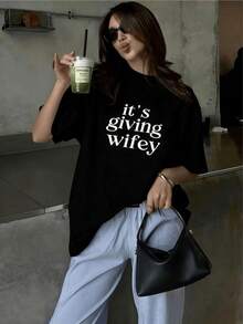 Frase moderna que expresa confianza y actitud elegante con un toque de humor representando  y empoderamiento femenino en cada detalle camiseta de mujer casual de manga corta cómoda para uso diario - Negro - Ver 8