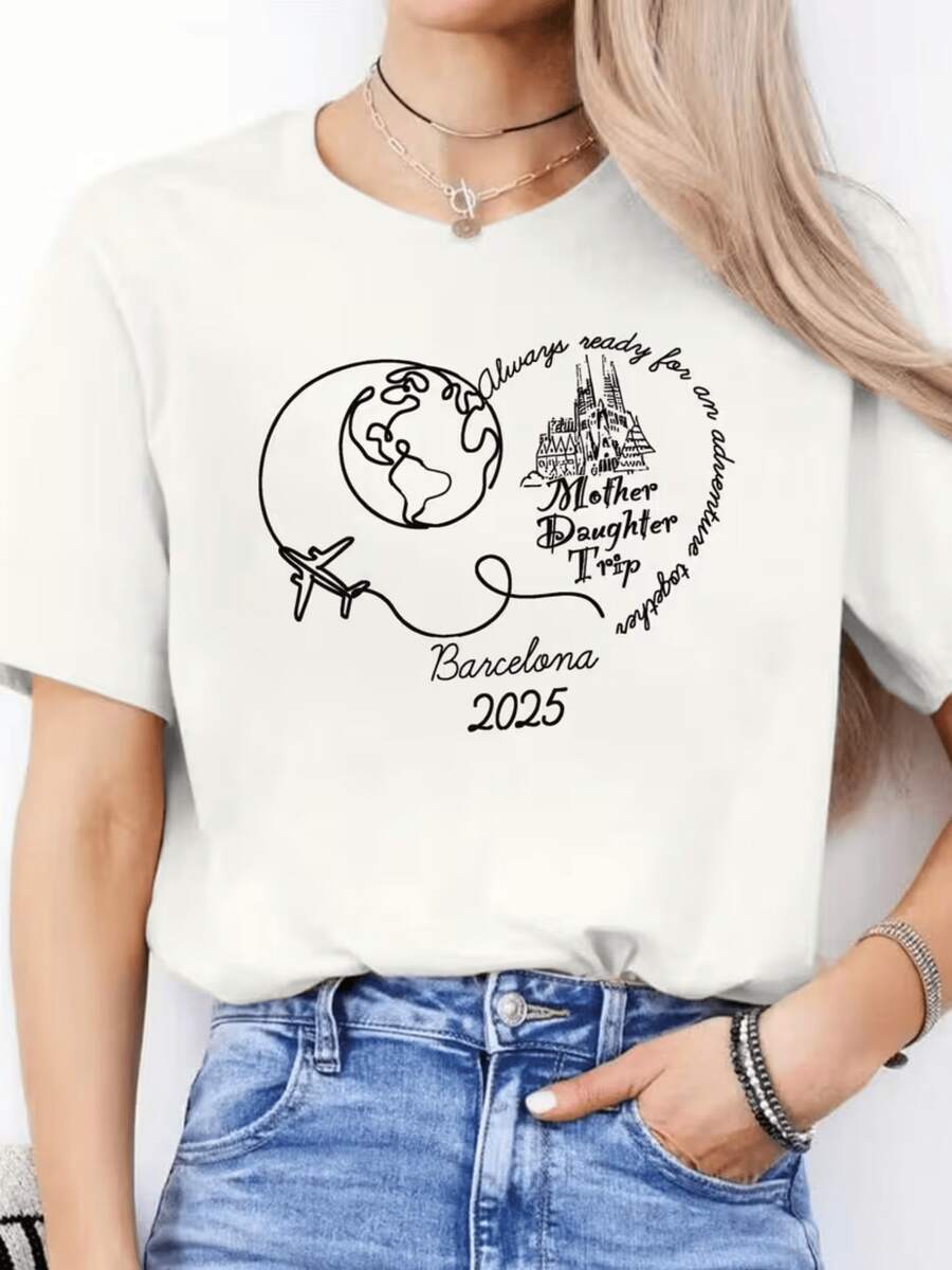 A Symbol Of Global Connection With An Airplane Uniting The Planet With The Majestic Architecture Of Barcelona, Conveying The Adventurous Spirit Of A Unique Journey Between Mother And Daughter In 2025. Comfortable Casual Women's T-Shirt For Travel - 白色 - 查看 1