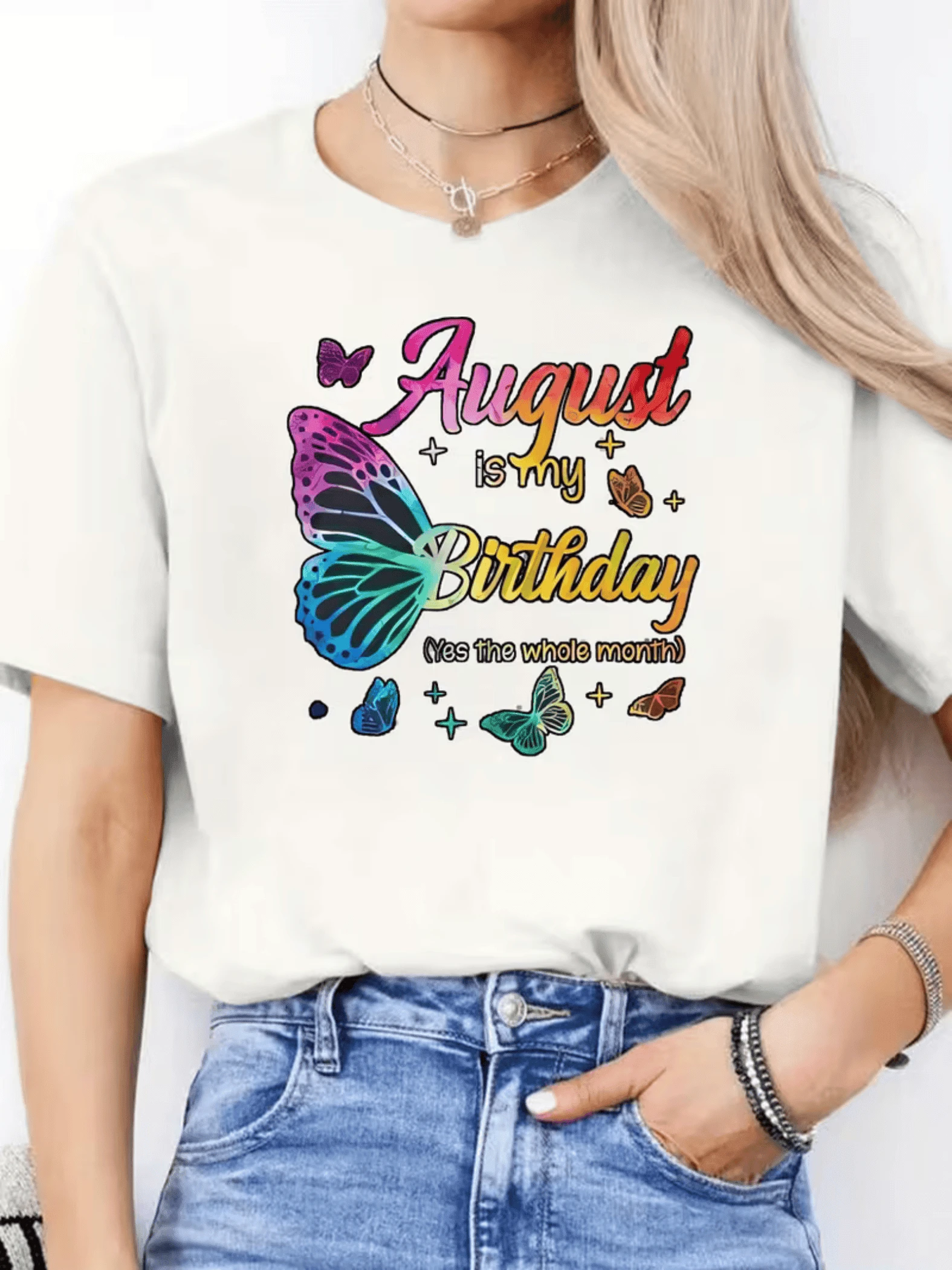 Colorful Butterfly Symbolizing Transformation, Joy, And Freedom, Along With Text Celebrating A Birthday Month Full Of Positive Energy And Charm. Comfortable, Modern, Casual Women's T-Shirt. - 白色 - 查看 1
