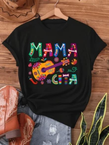 Guitarra colorida rodeada de flores alegres que simbolizan la fuerza y alegría de una madre con letras vibrantes que irradian amor y energía camiseta de mujer casual cómoda para uso diario - Negro - Ver 8