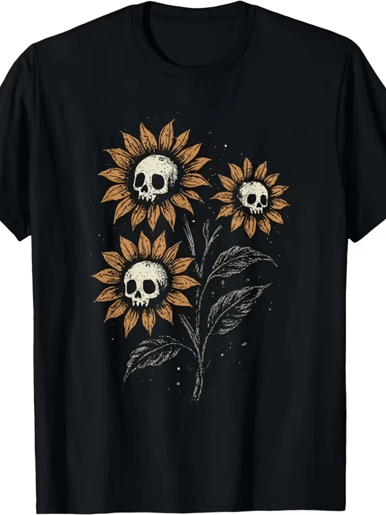 Tres girasoles dorados con centros de calaveras representan la unión entre vida naturaleza y transformación con toque místico y encanto oscuro camiseta de mujer casual moderna para uso diario - Negro - Ver 1