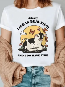 A Cow Resting Under A Warm Sun Surrounded By Butterflies And Flowers That Evoke Tranquility And Joy, Conveying A Message Of Love For Life And Serenity. Comfortable Casual Women's T-Shirt For Everyday Wear. - 白色 - 查看 8
