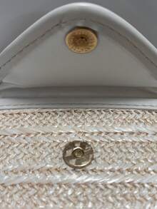 L’Oreal Paris L'Oreal 法式草編卡夾 12*8.5cm，可輕鬆收納卡片與其他小物品，便攜輕巧，適合個人使用或作為禮物 - 米色 - 查看 7