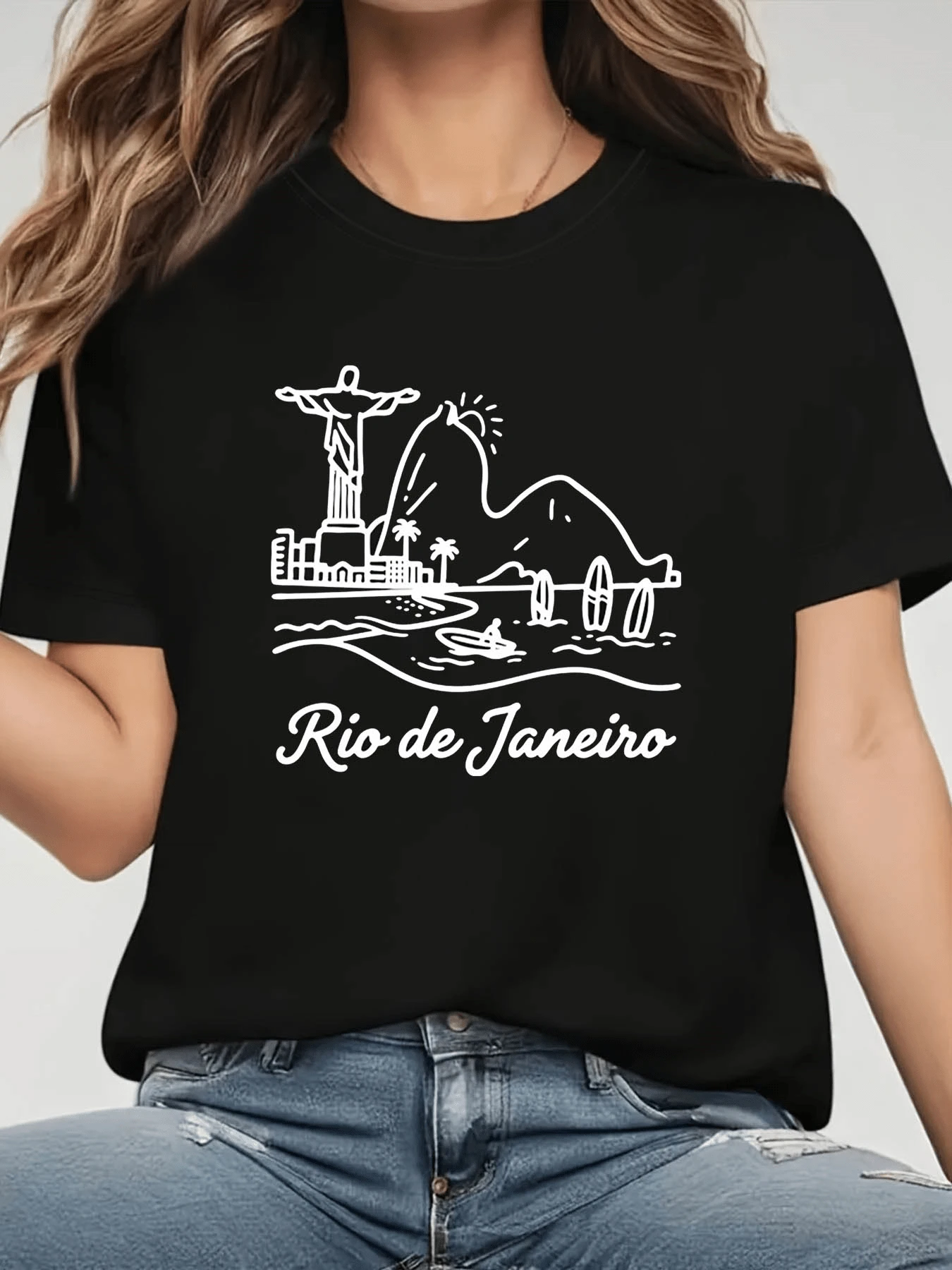 Rio De Janeiro Landscape With Christ The Redeemer In Front Of Mountains And Waves Representing Energy, Freedom And Tropical Charm. Elegant Casual Women's T-Shirt For Summer - 黑色 - 查看 1