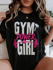 Large Words Expressing Feminine Energy With A Sporty Tone, Showcasing Strength, Confidence, And A Positive Attitude-Ideal For Active Women. A Modern Women's T-Shirt For Training And Casual Wear. - 黑色 - 查看 8
