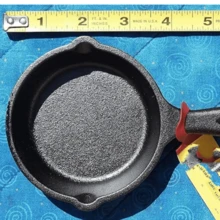 Modern Innovations Mini Black Cast Iron Skillet, Pre-Seasoned, Suitable For Baking Cookies/Brownies Or Cooking Eggs - Black - View 11