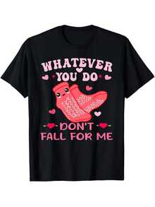Taza rosa sonriente con corazones rosados expresa humor divertido y mensaje coqueto sobre el amor perfecta para reflejar una actitud alegre y segura camiseta de mujer casual moderna y original para uso diario - Negro - Ver 1