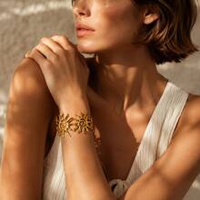 1 Bohemian Spiral Sun Patchwork Bracelet - Stainless Steel Interlocking Sun Design, Gold Tone Embellishments, Elegant Daily And Wedding Jewelry, Unisex, Suitable For Daily Wear, Festival Accessories, Bohemian Style, Durable Bracelet - Golden - View 3