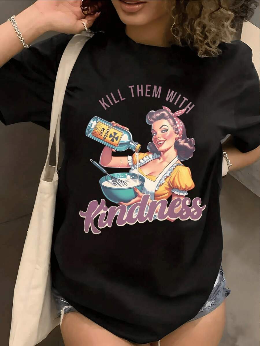 An Illustration Shows A Woman With A Retro Hairstyle Pouring Kindness From A Bottle Into A Bowl As A Metaphor For Turning Irony Into Empathy And Positivity. A Modern, Casual Women's T-Shirt, Ideal For Expressing Humor And Confidence. - 黑色 - 查看 1