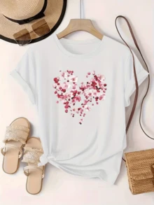 Heart Formed By Pink Petals And Delicate Flowers Symbolizing Love, Tenderness And Positive Energy. Casual, Comfortable Women's T-Shirt For Everyday Wear, Elegant And Modern. - 白色 - 查看 8