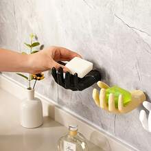 Giá đỡ bóng rổ và bóng đá hình bàn tay sống động, sáng tạo, dùng để trang trí và trưng bày bóng. - Xem 4