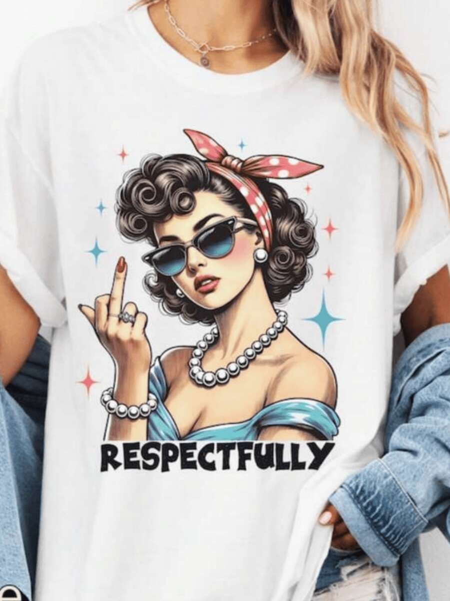 Woman With Vintage Hairstyle And Red Ribbon Showing Firm Attitude And Confidence Against A Background Of Colorful Stars In Retro Style, Modern And Comfortable Casual Women's T-Shirt For Everyday Wear - 白色 - 查看 1