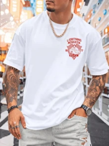 Disney Licensed: Lightning McQueen "Racing Champion" Vintage-Print T-Shirt - Casual Style, Ultra-Soft & Breathable Fabric - Ideal For Daily Wear & Fan Events - Men's - trắng - Xem 2
