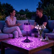 1个太阳能金属花卉图案台灯,IP44防水LED户外花园灯,复古黑色花卉设计太阳能灯笼,适用于庭院、露台、草坪、阳台、后院、小路、圣诞节、万圣节、派对和所有季节的户外装饰 - 牡丹桌燈 - 查看 9