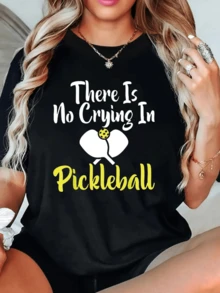 Fun Symbol Representing The Passion For Pickleball With Crossed Paddles And A Ball In The Center, Showing Energy And A Positive Attitude For Modern Women. Comfortable Casual Women's T-Shirt Perfect For Sports Or Leisure. - 黑色 - 查看 6