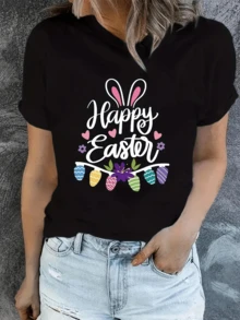 Conejito con orejas rosadas rodeado de corazones y huevos coloridos que simbolizan alegría esperanza y renovación en la temporada festiva camiseta de mujer casual cómoda para uso diario - Negro - Ver 6