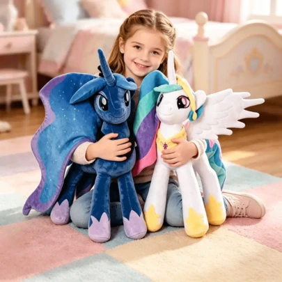 Hasbro 独角兽毛绒玩偶，露娜公主和塞拉斯蒂娅公主柔软毛绒动物玩偶，动漫人物摆件，儿童礼物