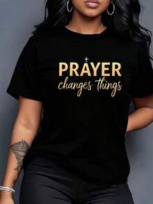 A Phrase That Inspires Faith And Hope, Reminding Us That Prayer Transforms Life, With Elegant Typography And A Subtle Cross. A Comfortable, Casual Women's T-Shirt For Everyday Wear. - 黑色 - 查看 8