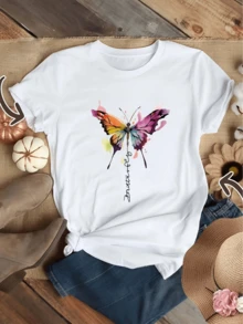 Mariposa multicolor con alas extendidas que simboliza libertad transformación y esperanza en medio de la vida diaria camiseta de mujer casual cómoda para uso diario elegante y moderna - Blanco - Ver 1
