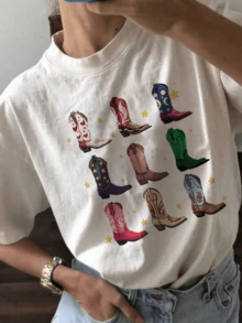 Botas coloridas con estrellas que simbolizan la libertad del espíritu aventurero y la alegría de explorar caminos nuevos con energía positiva camiseta de mujer cómoda y moderna para uso diario - Blanco - Ver 8