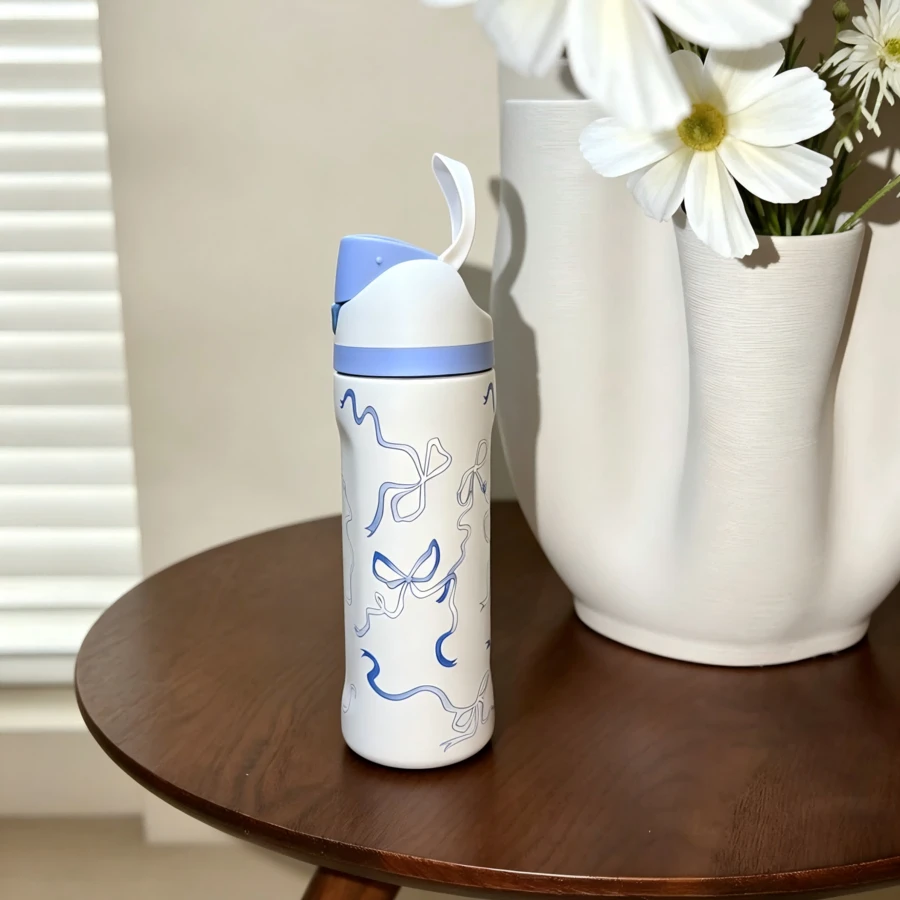24oz.Unique Bottle Design With A Pleasant Handle, Easy To Clean, Long-Lasting Insulation For Both Hot And Cold Beverages. This Stainless Steel Cup Can Serve You Throughout The Year, Enough For All Seasons. Suitable For Personal Use Or As A Gift - Nhiều màu - Xem 1