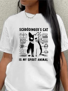 Gato simbólico que representa un misterio cuántico entre la vida y la muerte mostrando equilibrio entre ciencia y fantasía ideal para mentes curiosas camiseta de mujer casual moderna cómoda para uso diario - Blanco - Ver 1
