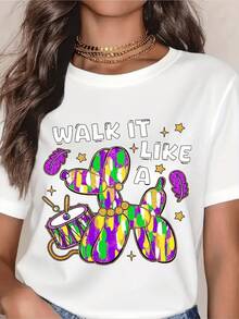 Figura colorida de perro hecho con globos junto a un tambor y plumas simboliza alegría creatividad ritmo festivo y celebración de la libertad camiseta de mujer casual moderna cómoda para diario - Blanco - Ver 8