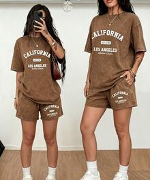 Washed Loose-Fit Print 2pcs Set, Vintage-Style Short-Sleeve T-Shirt + Matching Shorts Set, Y2K Hot Streetwear Women's Clothing - Vacation Outfits Women -  Summer Outfits For Women - Two Piece Set Women  - Washed Two-Piece Set - Short-Sleeved Set - màu nâu - Xem 1